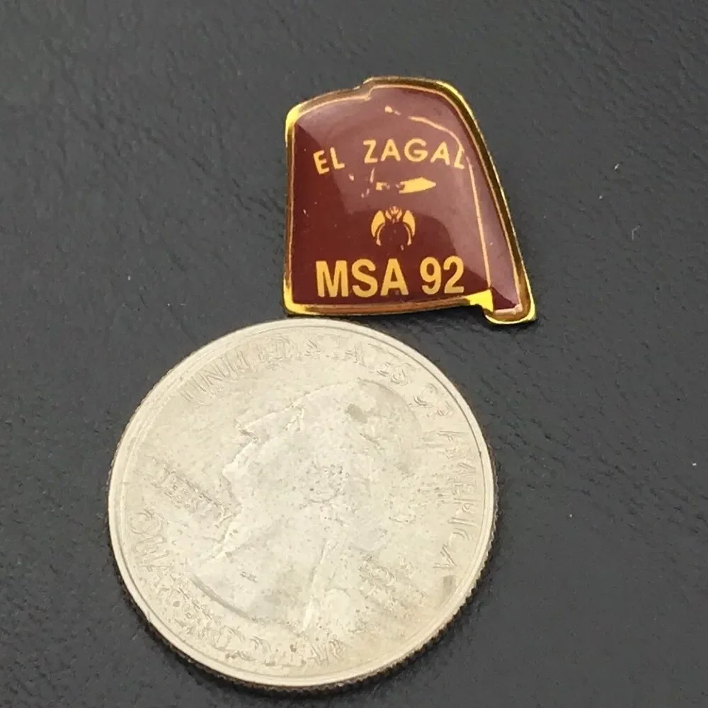 El Zagal Shriners MSA 1992 Vintage Maroon Gold Fez Emblem Lapel Pin Masonic